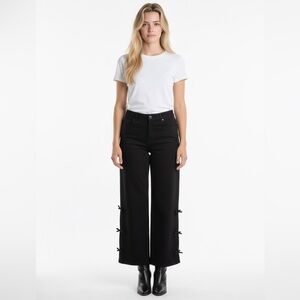 Black wide leg bow detail denim jeans pants size medium | 8 by idem ditto nwt